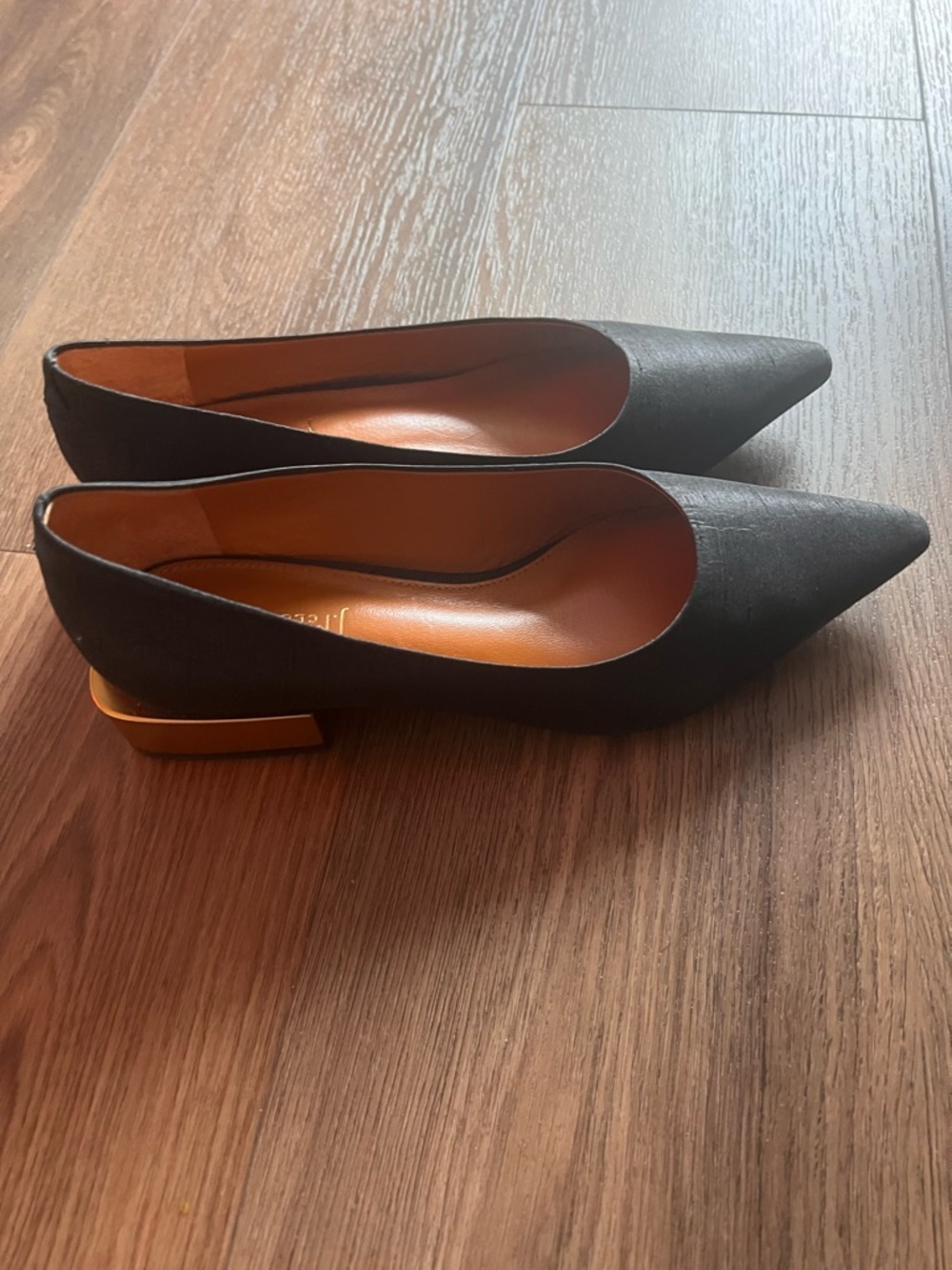 J. McLaughlin Black Pointed Toe Low Block Heel Flats